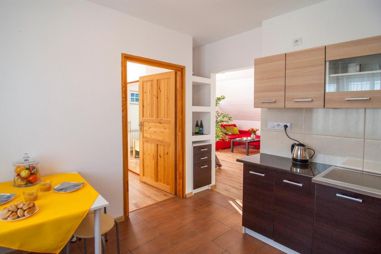 Bieszczadzki Brat Apartamenty โปลันชิกค์ ภายนอก รูปภาพ