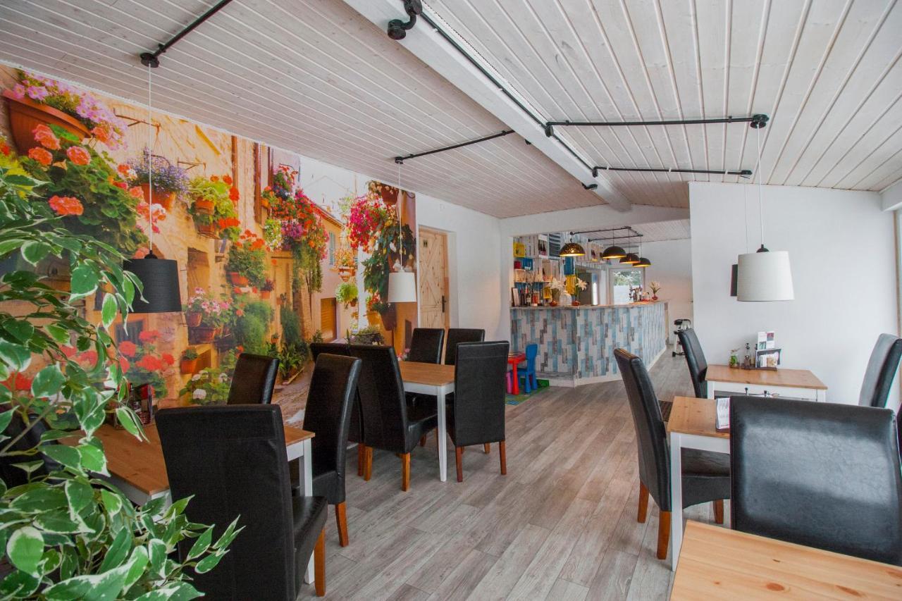 Bieszczadzki Brat Apartamenty โปลันชิกค์ ภายนอก รูปภาพ