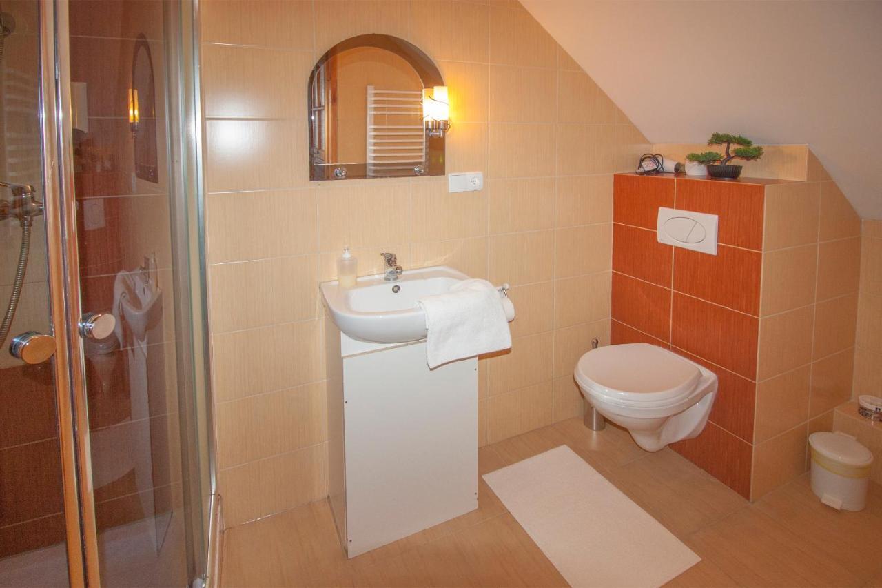 Bieszczadzki Brat Apartamenty โปลันชิกค์ ภายนอก รูปภาพ