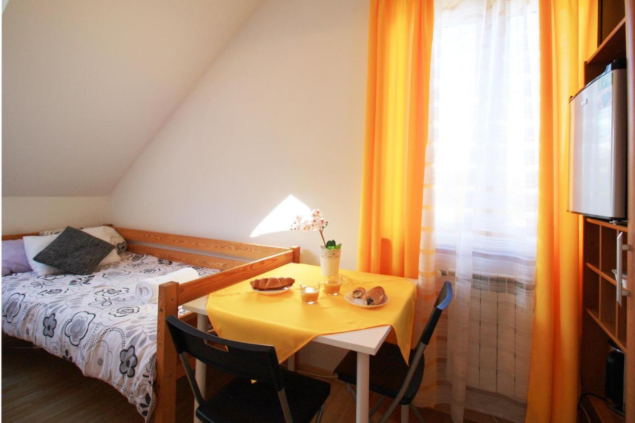 Bieszczadzki Brat Apartamenty โปลันชิกค์ ภายนอก รูปภาพ