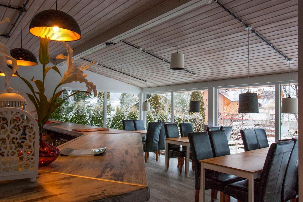 Bieszczadzki Brat Apartamenty โปลันชิกค์ ภายนอก รูปภาพ