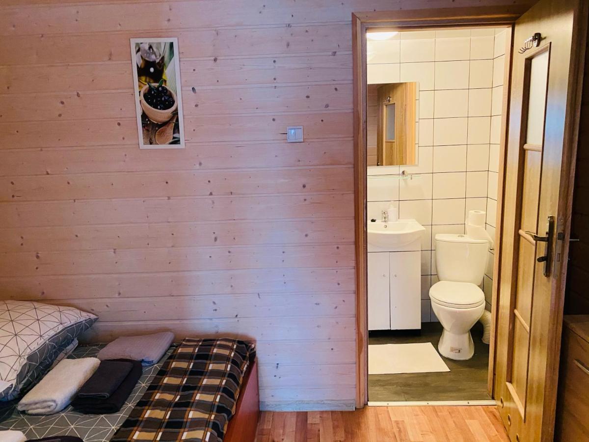 Bieszczadzki Brat Apartamenty โปลันชิกค์ ภายนอก รูปภาพ
